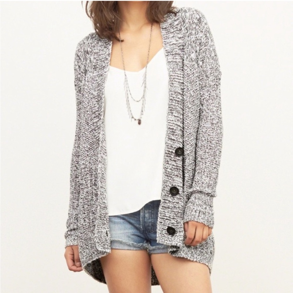 Abercrombie Cardigan M/L